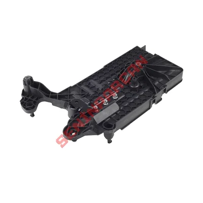 5Q0915331J - AKU ALT BRAKETI GOLF VII PASSAT 15> A3 13> OCTAVIA