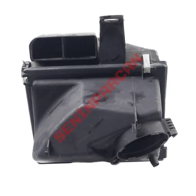 4B0133837E - HAVA FİLTR.