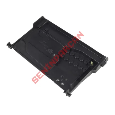 6Q0937550F - AKÜ KORUYUCUSUNA SAHİP