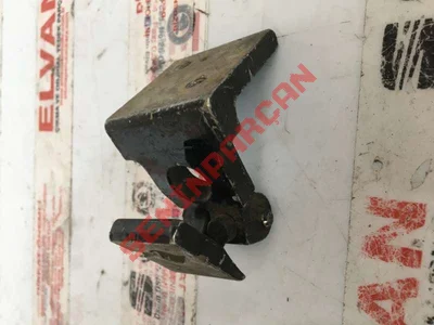 8D0831401A - KAPI MENTEŞESİ - Used Original
