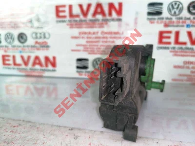 8E1820511B - KUMANDA MOTORU