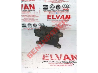 4B1820511K - KUMANDAMOTORU