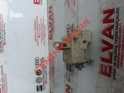 3B0959781 - MERKEZIKILITMOTORU