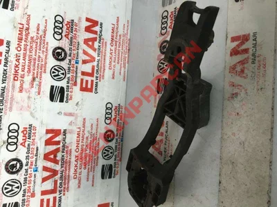 5P0839885A - KAPI KOLU BRAKETI