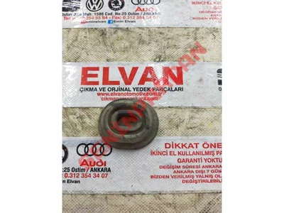 1K0121367F - RADYATOR UST BRAKETI - Used Original