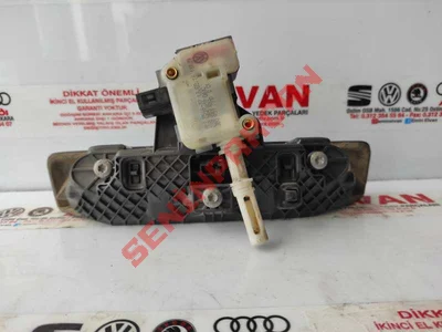 7E0827315 - BAGAJ AÇMA KOLU - Used Original