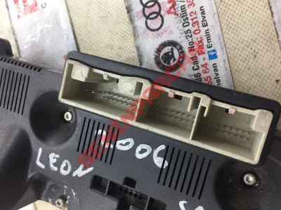 1P0907044D - ELEKTRONİK AY. KLİMA SİSTEMİ