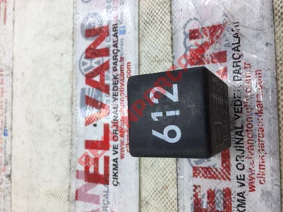 8Z0906383 - YAKIT POMPASI RÖLESİ - Used Original