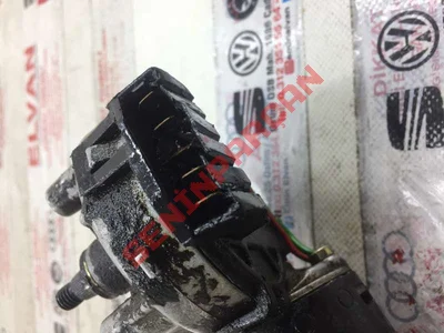 4B1955113 - SILECEK MOTORU - Used Original