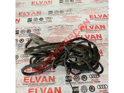 2K0971147D - BAGAJ KAPAĞI İÇİN - Used Original