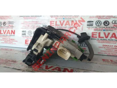 8X1837015 - KAPI KILIDI