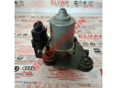 6R0612391A - ADAPTOR