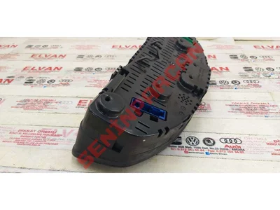 7H0920851D - GÖSTERGE TABLOSU