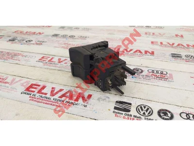 853941531 - SİNYAL IŞIK DÜĞMESİ