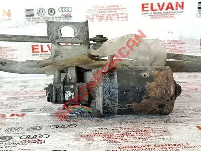 8D2955113B - SİLECEK MOTORU - Used Original