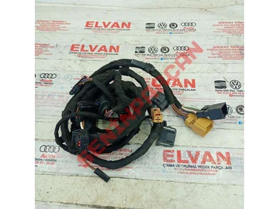 5F4971145 - BAGAJ KAPAĞI İÇİN