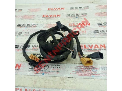 5F4971145 - BAGAJ KAPAĞI İÇİN