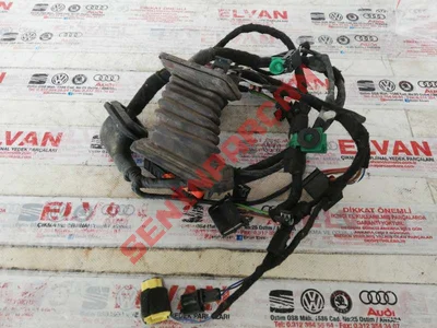 3C0959843A - DEPO VE BAGAJ ACMA ANAHTARI