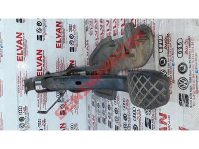 7E1721057B - PEDAL - Used Original