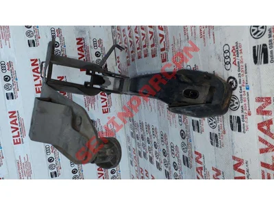 7E1721057B - PEDAL - Used Original