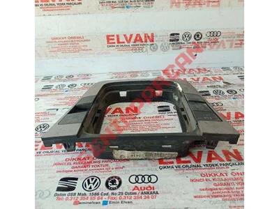 3C0864263 - ORTA KONSOL SİPERİ