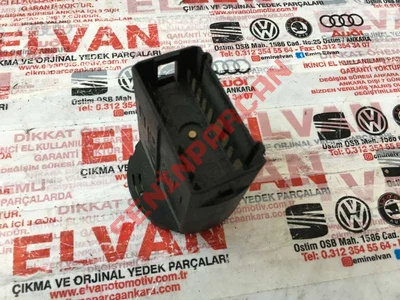 8L1941531E - FAR ANAHTARI