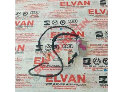 8P4971693S - KAPI KAPLAMASI - Used Original