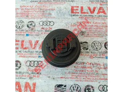 06C103485AC - BAŞLIK KAPAĞI - Used Original