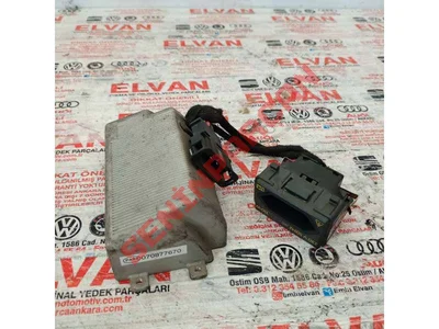 3C0919565 - PRİZ - Used Original