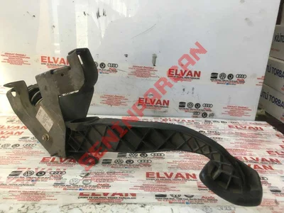 7H1721059H - PEDAL - Used Original