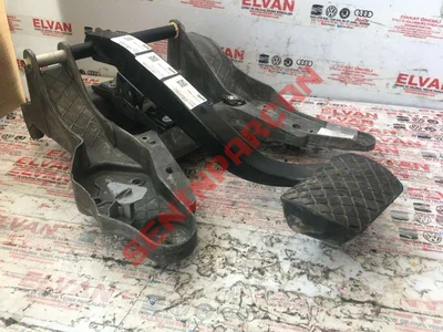 7L0723142B - FREN PEDALI KOLU