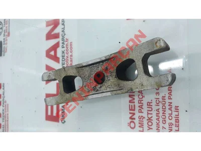 03L216 - KELEPÇE TUTUCUSU - Used Original