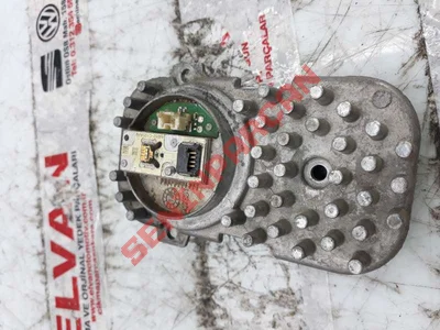 305715084 - LED - Used Original