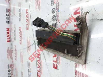 7H5959672B - İÇ LAMBA DÜĞMESİ