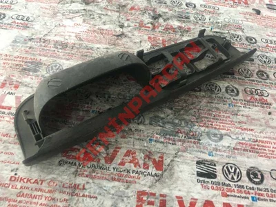 7M4867172E - TUT.KAPA.ÜST PARÇASI