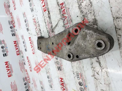 068199208 - BRAKET - Used Original
