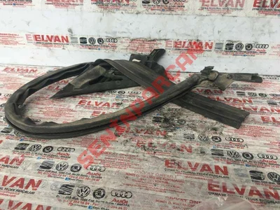 4G8837479L - SCHACHTL I TUER V R