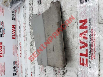 7L6867656 - BAKIM KAPAĞI - Used Original