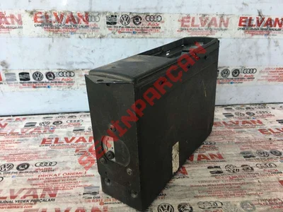 4B0035111 - CD DEĞİŞTİRİCİ