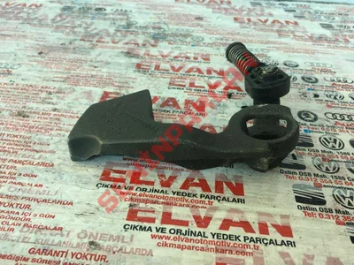 1K0711046E - VİTES KOLU