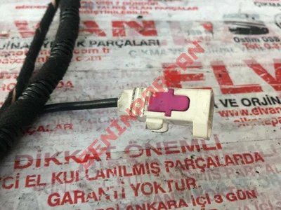 6Q0035576A - KABLO SOKETI