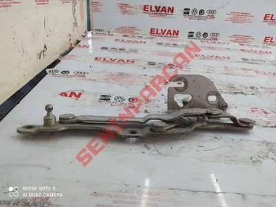 8D5827301C - KAPAK MENTEŞESİ - Used Original