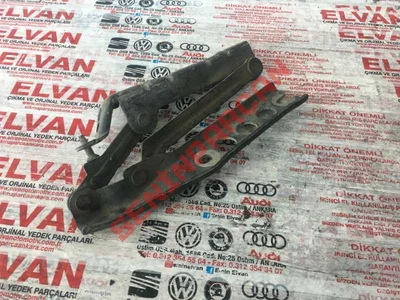 5J0823302 - DEMIR MOTOR KAPUT - Used Original
