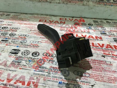 1K0953513F - SİNYAL LAMBASI, UZUN FAR VE