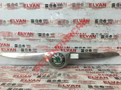 5J0853633A - PANEL AMBLEM ON