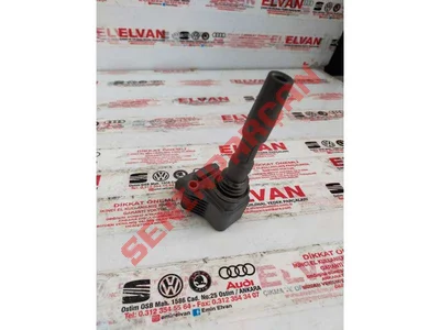 04E905110H - ATEŞLEME BUJISI SOKETI OLAN