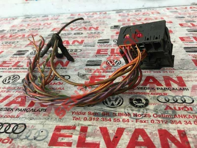 3B7035444A - KABLO SOKETI