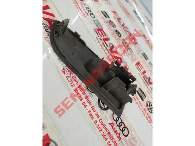 3C8867375A - DÜĞME YUVASI - Used Original