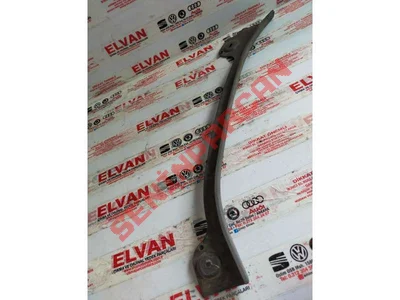 3B0867767 - C DİREĞİ KAPLAMASI - Used Original
