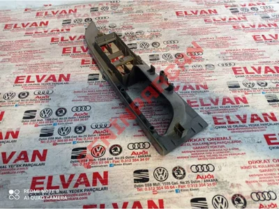 1T1867371H - TUT.KAPA.ÜST PARÇASI